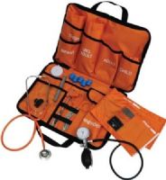 Mabis 01-650-058 All-in-One EMT Kit, Designed for the demands of the high stress situations EMTs and Paramedics face on a daily basis, 5 matching calibrated cuffs with quick release connector: adult, infant, child, large adult and thigh, Ambidextrous chrome-plated palm aneroid gauge (01-650-058 01650058 01650-058 01-650058 01 650 058) 