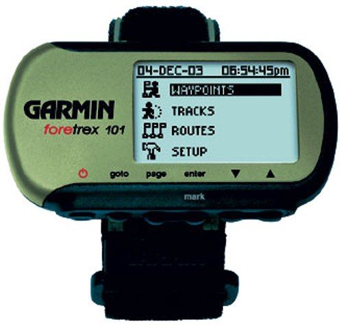 Garmin 010-00364-03 Foretrex 101 GPS System with English and French Manual/Packaging, 10,000 trackpoints, TracBack technology and 10 saved tracks, 15 hours (typical use) on 2 AAA batteries Battery life, 2.6 oz, Lightweight design, 3.3