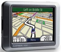 Garmin 010-00621-10 nüvi 200 GPS Navigation, Resolution 320 x 240 pixels, 500 Waypoints, Up to 5 hours battery life, Voice prompts, 3D map view, Auto re-route, Choice of route setup, Route avoidance, Custom POIs (0100062110 NUVI200 NUVI-200) 