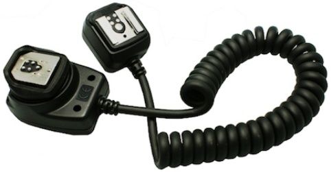 Canon 1950B001 model OC-E3 Off-Camera Shoe Cord for Most Canon EOS Digital Cameras, Moves flash away from the camera, Allows you to be up to 2' away from the camera, Dust- and water-resistant, Compatible with most Canon EOS digital cameras, Retains all functions of Canon EOS digital camera (1950 B001 1950-B001 1950B-001 1950B 001 1950B001)