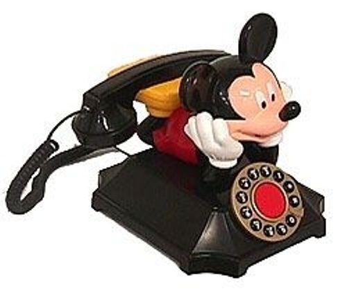 Telemania 023918 Mickey Mouse Desk Phone Conventional Ringer