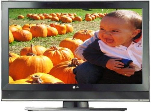 LG 32LC4D Remanufactured LCD Integrated 32-Inch HDTV, 1366 x 768p Resolution, 8,000:1 Dynamic Contrast Ratio, ATSC/NTSC/QAM Clear Tuner, XD Engine, 178 True Wide Viewing Angle, Super IPS Technology, SRS TruSurround XT, LG SimpLink, 2 HDMI with HDCP (32LC4D-R 32-LC4D 32LC4)