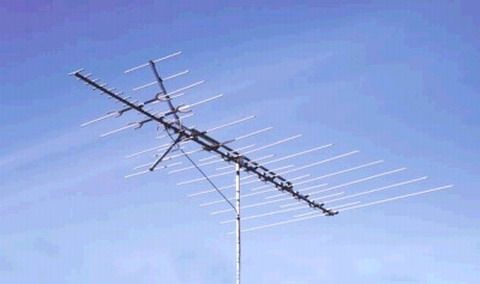 Channel Master 3671 Deepest Fringe Crossfire Series Antenna UHF 60+ Miles - VHF 100+ Miles (36-71, 36 71, CM-3671, CMA-3671)