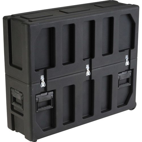 SKB 3SKB-3237 Roto Molded LCD Flat-Screen Case with Universal Foam Padding, Holds 32 to 37