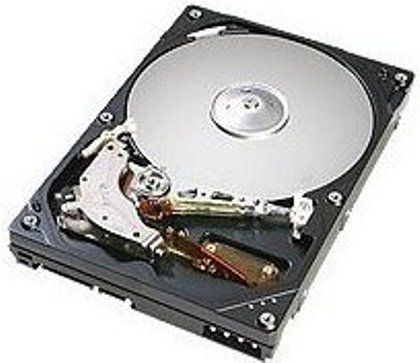 IBM 40K1024 Hard Drive, 146.4 GB Capacity, Ultra320 SCSI Interface type, 320 MBps Drive transfer rate, 10000 rpm Spindle speed, 1 x Ultra320 SCSI Interfaces , 1 x hot-swap Compatible bays (40K 1024 40K-1024)