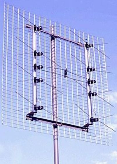 Channel Master 4228 Bowtie UHF Antenna, 60 mile UHF range, 8-bay bowtie dipole design, 300 Ohm to 75 Ohm Matching Transformer, Narrow Beamwidth, Receives digital & analog UHF TV signals, Galvanized Screen (CM4228 CM-4228 CM 4228)