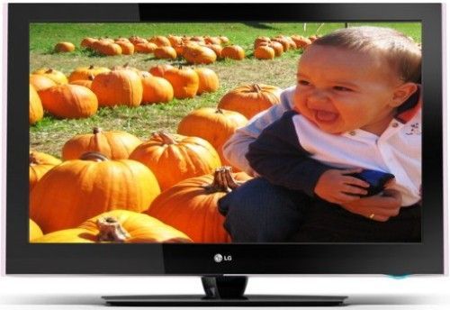 LG 47LD520 Widescreen 47 Class (47.0 diagonal) Full HD 120Hz LCD TV, Glossy Black/Black Smog, Full HD 1080p Resolution, 100000:1 Dynamic Contrast Ratio, Viewing Angle 178/178, Response Time (GTG) 2.4ms, Aspect Ratio 16:9, Picture Wizard II (Easy Picture Calibration), Smart Energy Saving, Intelligent Sensor, UPC 719192177185 (47-LD520 47L-D520 47LD-520 47LD 520)