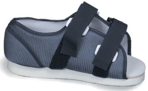 Mabis 530-6046-0121 Blue Mesh Post-Op Shoe, Mens, Small, Specially designed shoe protects foot after surgery, Blue nylon mesh allows for air circulation and helps keep foot cool, Padded tongue, hook and loop straps and skid-resistant sole, Completely washable, Mens shoe sizes: 7 - 9 (530-6046-0121 53060460121 5306046-0121 530-60460121 530 6046 0121) 