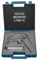 SunMed 5-5082-42 Sun-Flex MacIntosh Kit, Sun-Flex blades sizes 3 (5-5082-03) and 4 (5-5082-04), 1 medium chrome plated handle (5-0237-03), 1 extra reflector lamp (5-0234-14), Hard plastic carrying case (5508242 5 5082 42) 