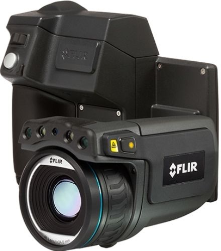 FLIR 55903-5222 Model T620-45 Thermal Imaging IR Camera with Wi-Fi and 45 Lens, Built-in touch screen 4.3 in. wide screen LCD display, IR resolution 640 x 480 pixels, Thermal sensitivity/NETD less than 40 mK @ +30C (+86F), Field of view (FOV) 45 x 34, 0.15 m (0.49 ft.) Minimum focus distance, 13 mm (0.52 in.) Focal length, UPC 845188007171 (559035222 55903 5222)