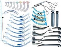 SunMed 8-1050-95 Fiber Optic Intubation Kit, Includes 8 Oralpharyngeal Color-Coded Guedel Airways, 1 Pediatric Conventional Laryngoscope Handle, 1 Medium Conventional Laryngoscope Handle, 5 Miller Conventional Laryngoscope Blades, 4 MacIntosh Conventional Laryngoscope Blades, 2 Large Laryngoscope Lamps, 2 Small Laryngoscope Lamps (8105095 81050-95 8-105095) 