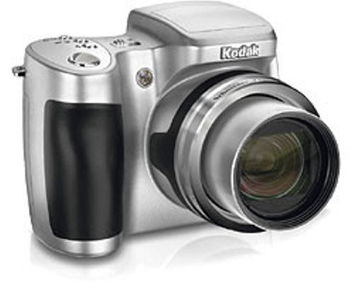 Kodak 8152571 Model EasyShare Z650 Zoom Digital Camera, 6.1 MP for prints up to 2030 in. (5075 cm), 10X SCHNEIDER-KREUZNACH VARIOGON Optical Zoom Lens (8152-571 815-2571 Z-650)