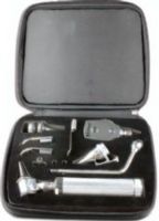 SunMed 9-7005-00 Diagnostic Kit, Standard fittings, Includes: Battery handle, Otoscope chamber, Ear tips in sizes 2.5, 3.5 and 4.5, Nasal speculum screw type, Ophthalmoscope head, Metal Tongue Depressor, Illumintated tounge holder, Laryngeal mirrors sizes 3 and 4, Tongue holder for wooden blades (9700500 97005-00 9-700500) 