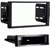 Metra 99-3108 Saturn multi-kit 2000-2005 ISO DIN/ DDIN installation kit, Double DIN head unit provision with pocket,ISO DIN head unit provision with pocket, WIRING & ANTENNA CONNECTIONS (sold separately),Wiring Harness: 70-2002 - Saturn 2000-2005 / 70-2102 - Saturn 2002-2005, Applications: Saturn Ion 2003-2005/Saturn LS 2000-2005/Saturn SL 2000-2002/Saturn Vue 2002-2005, UPC 086429255252 (993108 9931-08 99-3108) 