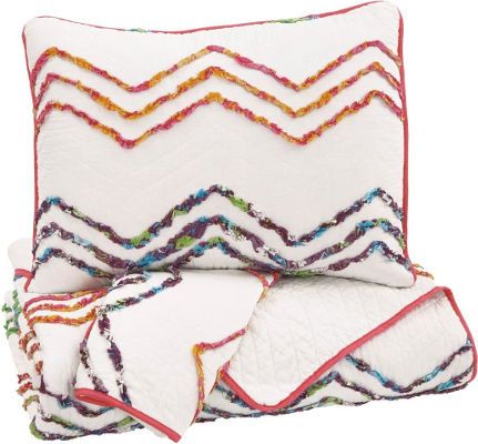  Ashley Q769001T Lacentera Series 2-Piece Twin Quilt Set, Multi-Color, Includes Quilt and 1 Sham, Zig Zag Design in Multi-color, Cotton with Poly/Cotton Filling, Machine Washable, Dimensions 69.00