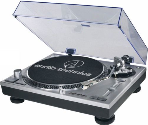 Audio Technica AT-LP120USB Direct Drive Professional DJ Turntable with USB Output, USB outputconnects directly to your computer for plug-&-play use, Mac and PC compatible Audacity software digitizes your LPs, Direct drive high-torque motor, Selectable 33/45/78 RPM speeds, Professional cast aluminum platter with slip mat, Integral Dual Magnet phono cartridge with replaceable stylus, Balanced tone arm with soft damping control, UPC 042005159512 (ATLP120USB AT-LP120USB AT LP120USB)