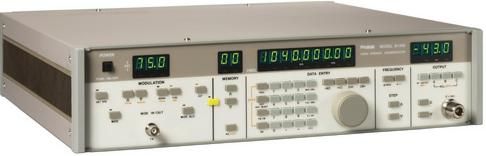 Protek B1240, Synthesized AM/FM Signal Generator, 10KHz to 1040MHz frequency range, AM, PM and FM modulation, (-)127dBm to (+)6dBm output level, 25W reverse power protection.(B1240 B 1240 B-1240 Protek B1240 ProtekB1240 Protek-B1240)