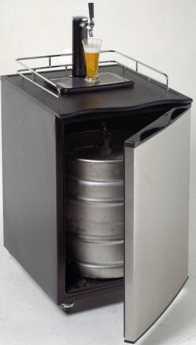 Avanti BD7000 Quarter or Half Keg Beer Dispenser, Decorative Black Cabinet with Stainless Steel Door, Polished Chrome Tower and Safety Rail on Molded Top, Removable Spill Tray, Reversible Door, 5 Lbs. Co2 Canister (Supplied Empty), High Tech Easy to Read Pressure Gauge, Holds U.S. Standard 1/4 and 1/2 Kegs, Auto Defrost System, UPC 079841170005 (BD-7000 BD 7000)
