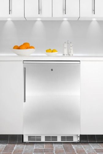 Summit BI540LSSHV Built-in Refrigerator-Freezer with Cycle Defrost, Stainless Steel Door, Factory Installed Lock and Thin Handle, White Cabinet, 5.1 cu.ft. Capacity, Less than 24