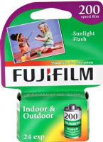 Fujifilm CA135-24 Super HQ ISO 200 35mm Color Print Film, Perfect for outdoor or indoor with flash, Smooth, fine grain, Enhanced color reproduction & sharpness, Wide exposure latitude, 4th color layer technology (CA135 24 CA13524) 