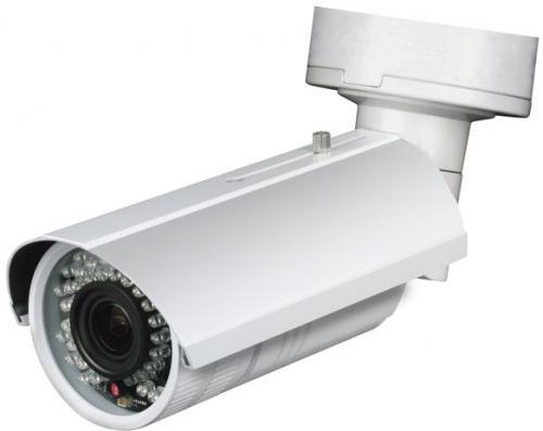 LTS Security CMIP8433-Z Platinum HD Bullet Camera 3MP; 2048 x 1536 High Definition; True 120dB WDR; Super low-light; 3D DNR; IP66; 42 IR LEDs up to 100 ft; Camera Series Platinum Series; Image Sensor: 1/3