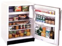 Summit CT67CSS Refrigerator, 5.3 cu. ft., Built-in All Stainless Steel,Automatic defrost fresh food section and manual defrost freezer, Dual Evaporator, Interior light, Adjustable thermostat, Fruit and vegetable crisper, Door storage for large bottles, Adjustable thermostat, Sturdy external handle (CT67CSS CT67 CT-67CSS CT67C) 