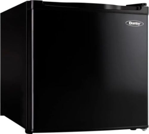 Danby DCR016C1BDB Compact Refrigerator with Manual Defrost, 1.6 Cu. Ft. Total Capacity, Wire Shelves, 1 No. of Shelves, 1 No. of Door Bins, Energy Star compliant, Half-width freezer section, Manual defrost, Mechanical thermostat, Integrated door handle, Reversible door hinge, Smooth back design, Environmentally friendly R600A refrigerant, Integrated door shelving with tall bottle storage, UPC 067638999403, Black Finish (DCR016C1BDB DCR-016C1-BDB DCR 016C1 BDB)