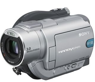 Sony DCR-DVD805E PAL DVD Camcorder for European Use, 10x Optical/120x Digital Zoom, 3.3 Mega Pixel CCD, Color Viewfinder, Memory Stick Duo Slot, 2.7