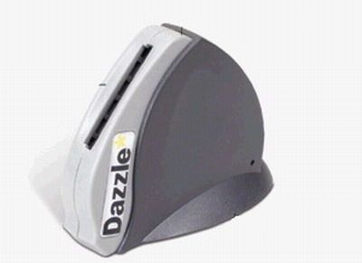 Dazzle DM22200 Hi-Speed Digital Media Reader/Writer USB 2.0, SecureDigital/MultiMediaCard - SD and MMC (DM-22200, DM 22200, DM2220, DM-2220)