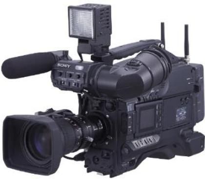 Sony DSR-400K DVCAM 3CCD Camcorder with 17x Lens, New style & rugged alloy body construction, Interchangeable 2/3