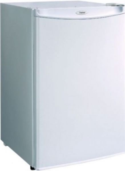 Danby DCR412W Counter High Refrigerator, 4.3 cu.ft. - 121.7 litres capacity refrigerator, Full width freezer section, CanStor door liner, Push Button defrost, 1 full shelf and 3 half shelves for maximum storage versatility, Integrated handle, Tall bottle storage, Smooth back design, Reversible door hinge, 2L/Gallon Storage (DCR 412W DCR-412W DCR412-W DCR412 W)