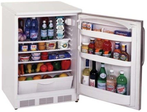 Summit FF6-7 Undercounter Compact Refrigerator,White, 5.5 Cubic Feet Capacity, Full automatic defrost, Reversible door, Interior light, Adjustable wire shelves, Fruit and vegetable crisper, Sturdy Plastic handle, Energy efficient design (FF67 FF-67 FF6)