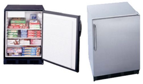 Summit FF67BISSTB Undercounter Compact Refrigerator Stainless Wrapped Door with Towel Bar Handle and Built-in Fan for Undercounter Installation, 5.5 Cubic Feet Capacity, Full automatic defrost, Reversible door, Interior light (FF67BISS FF67BI FF67 FF6-7BISSTB FF67BIS FF6-7)