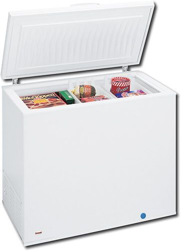 Frigidaire FFC0923DW Chest Freezer 8.8 Cu. Ft., Adjustable Temperature Control, Manual Defrost with Defrost Drain, Power On Light, UL Commercial Rating, 2 Baskets, Power On Indicator Light, Drain, White, Exterior Dimensions: H.35