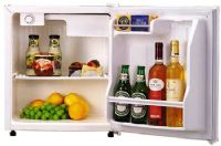 Daewoo FR-064R 1.7 cu.ft. Compact Refrigerator - White, Replaced FR-062R, FR062R, Freezer compartment with ice cube tray; Convenient plastic shelves (FR064R, FR 064R, FR064, FR-064, FR0-64R) 