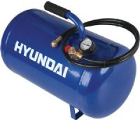 Hyundai HPT505 Inflation Air Tank Compressor, 5 Gallon tank capacity, 100 PSI, Lightweight and compact design for maximum portability, Large pressure gauge and two foot flexible hose allow for easy use, Ideal for topping up your tires and sports equipment, such as basketballs and volleyballs; UPC 870350300033 (HPT-505 HPT 505 HP-T505) 