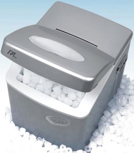 Sunpentown IM-100 Portable Ice Maker, Ideal for home bars, recreation rooms, boats, and just about anywhere else, Make up to 35 lbs of ice cubes per day, Stores up to 2.5 lbs of ice at a time, High efficiency CFC-free compressor (IM 100    IM100)