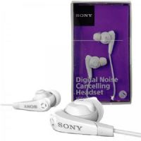 Sony MDR-NC31EM/W Digital Noise Cancelling Headset, White, Optimised for Xperia Z3, Xperia Z2 and Xperia Z2 tablet, Frequency response 20Hz – 20000Hz, Nominal Impedance 31 Ohm, 13.5 mm dynamic speaker, Effectively block out engine & other noises around you, High-comfort fit earbuds, Gives full-range audio with deep bass, UPC 095673857440 (MDRNC31EMW MDR-NC31EM-W MDR-NC31EMW MDR-NC31EM) 