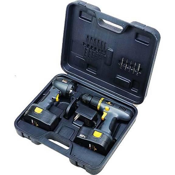 McCulloch Power Tools MX7X0011 Drill & FlashLight Combo Kit by Mcculloch 18V; McCulloch Power Tools MX7X0011 Drill & FlashLight Combo Kit by Mcculloch 18V; 2 in 1 bag(Drill, Flashlight); 3hr 1.2Ah Battery; bag; 3/8