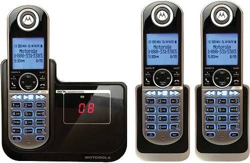 Motorola P1003 DECT 6.0 Cordless Phone with Three Handsets, 2