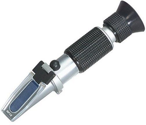 Extech RF15 Portable 0-32% Brix Refractometer with ATC, Sucrose brix refractometer measures the concentration of sugar in fruit juice and industrial fluids, features automatic temperature compensation, Easy to operate refractometers provide accurate and repeatable measurements on easy to read scales, UPC 793950222157 (RF-15 RF 15)