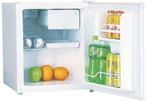 Sunpentown RF-171W Compact Refrigerator, 1.7 cu.ft. net capacity, Manual defrost, HCFC-free, Energy class B, Reversible door, Tall bottle door rack, Ice cube chamber with ice cube tray (RF171W RF 171W RF-171)