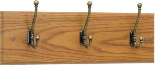 Safco 4216MOSafco 4216MO Wood Wall Rack, 3 hook Qty, 0.75