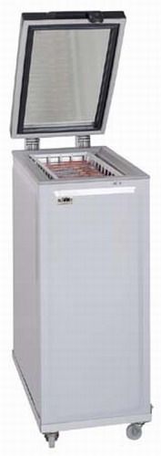 Summit SCF200; Chest Freezer Capacity 2.0 c.f., Manual defrost, Basket included, Adjustable thermostat, Rollers, Professional Commercial (SCF-200 SCF20 SCF2 SCF)