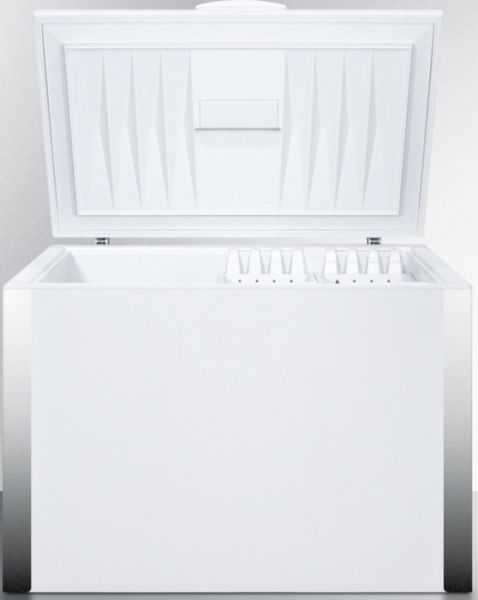 Summit SCFM92 Manual Defrost Chest Freezer, UL-S listed to NSF-7 standards for commercial use, Manual defrost operation, One piece interior liner, Stainless steel front corner protectors External 