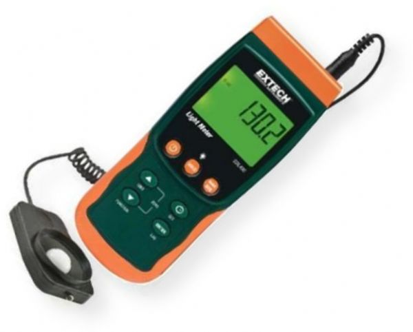 Extech SDL400 Light Meter/Datalogger, Wide range to 10000Fc or 100kLux, Cosine and color-corrected measurements, Utilizes precision silicon photo diode and spectral response filter, Datalogger date/time stamps and stores readings on an SD card in Excel format for easy transfer to a PC, Offset adjustment used for zero function to make relative measurements, UPC 793950434000 (SDL-400 SDL 400 SD-L400)