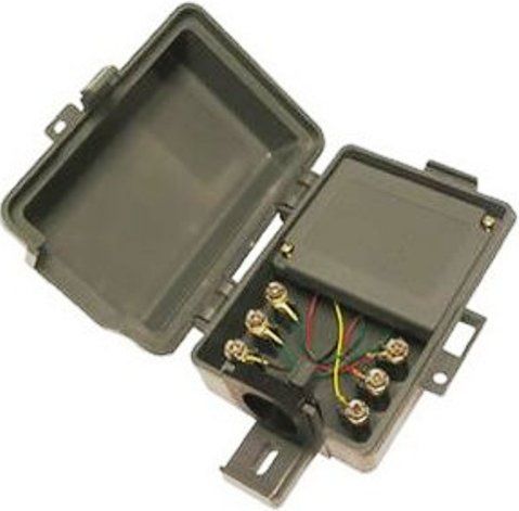 Suttle SE-649A1 Outdoor POTS Splitter, Suttle outdoor DSL POTS - Plain Old Telephone Service splitter, Allows voice and data signals to travel over the same telephone line and be separated at the customer premise, Outdoor housing for protection from environmental conditions, Mounts to wall or conduit, Terminals for Network, Voice, and Data, ANSI T1.413 compliant, FCC Registered; Complies with Part 68, FCC Rules, UPC 999992176957 (SE649A1 SE-649A1 SE 649A1) 