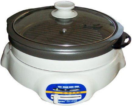 Sunpentown ST-360 Shabu Shabu & BBQ Pan, Adjustable temperature regulator, 4.5 L capacity, Automatically controls the temperature level, Removable inner pot with easy clean non-stick surface, See through tempered glass lid, View the cooking process, 120V / 60Hz Input voltage, 1200W Power consumption, 11