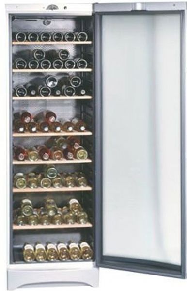 Summit SWC1735C Wine Cellar with 120-Bottle Capacity, 7 Wooden Wine Racks, Fluorescent Light, Front Lock and Curved Tinted Glass Door, Automatic defrost, Suitable for commercial or household use, No internal fans, Humidity control, Activated carbon filter, Vibration dampening system (SWC 1735C SWC-1735C)