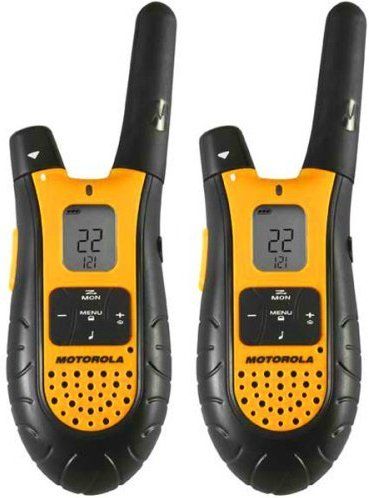 Motorola SX800R Series FRS/GMRS Talkabout Two-way Radio 2-Pack, 22-channels each with 121 privacy codes for 2662 combinations,  16 Mile of Operating Range,  11 hour estimated talk time, 10 Tones Call Alerts, 7 FRS, 8 GMRS and 7 GMRS-FRS Channels, Battery Meter Indicator and  Audible Low Battery Alert Indicators & Controls (SX 800R  SX-800R)